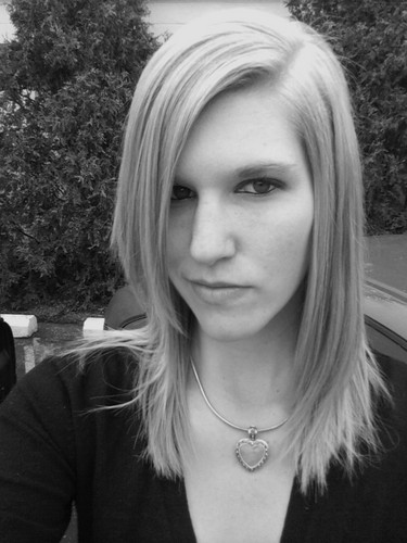 The name is Amber :) i play soccer, volleyball, and whatever other sport comes my way. Im 19 years old and loving life :)