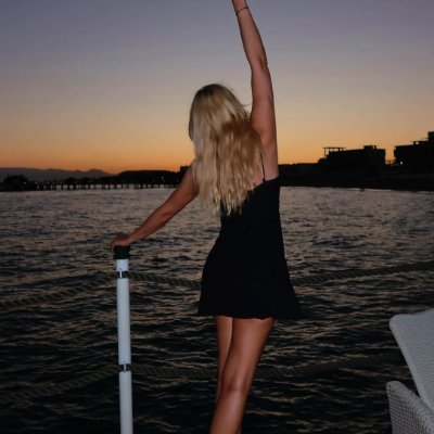 sandwiche8f0's profile picture. I enjoy traveling, playing golf, reading, watching movies, camping, skydiving, skiing, horseback riding, etc. #MAGA