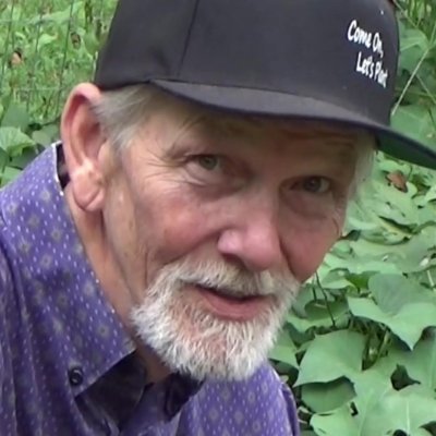 waylandsmalley's profile picture. Gardening is my hobby and it has been some time since I felt I had something worth saying. I hope you will think it was worth your time.