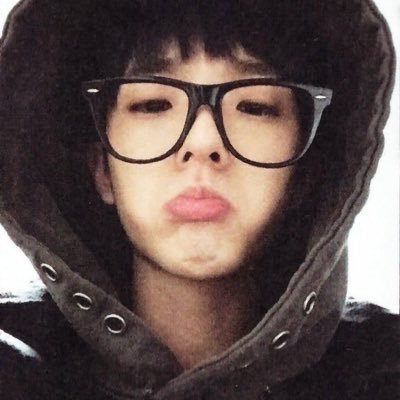 petitecals's profile picture. 145cm | cw fat | ugw 30kg | 17