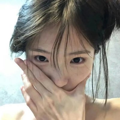 G1Cbi27977's profile picture. 