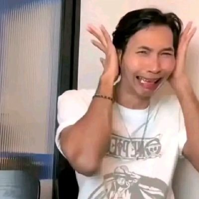 babybunnybear_'s profile picture. you, as strong as wild grass.🍀
💋jinki lips enthu || Only Onew🐰 a SINGER WHO SINGS || proud jjinggu 🩵 || 🌊 bada