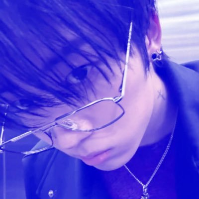 bahmtori's profile picture. geonu fanclub president