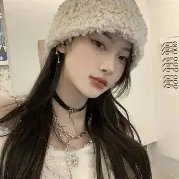 AngelaSee114399's profile picture. 