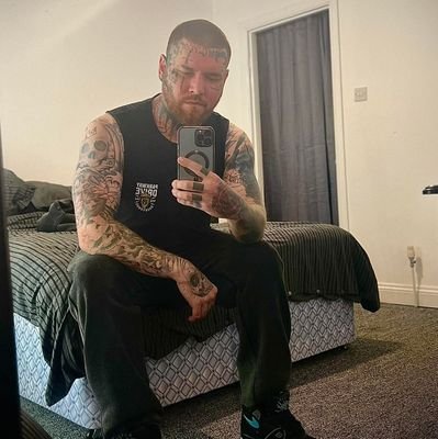 andrew202526's profile picture. If anyone want to my service with Live tv Movies and series  . All devices and All countries 🇬🇧🇺🇸🇫🇷, free trail available
D.M 📥
https://t.co/gNaqcOlmwu