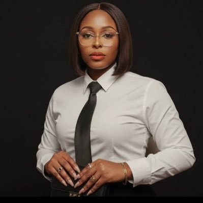 DazylingQueeen's profile picture. 📍Writing my own chapter, one day at a time.💯✨📩 𝐃𝐌 𝐅𝐎𝐑 𝐀𝐃𝐒 & 𝐏𝐑𝐎𝐌𝐎𝐒📌 🔥🔥 @arsenal Bae✨@UniqueKandiee✨
IG:Official_blinkzybae✨30BG✨✨