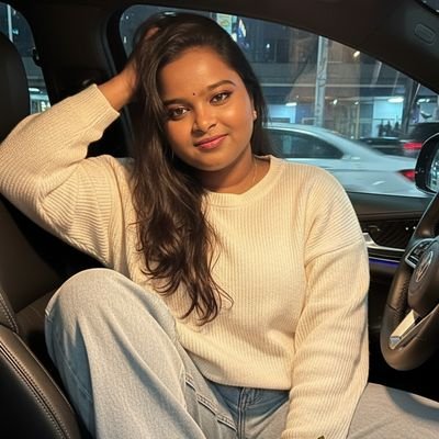 Shalinivel66494's profile picture.