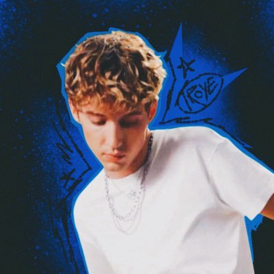 acervotroyes's profile picture. seu melhor acervo de memes, estáticos e vídeos da maior diva pop masculina! HUMOR/FAN ACCOUNT