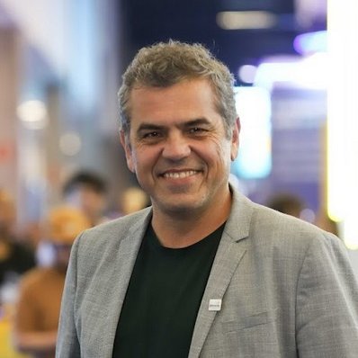 Dorianlac's profile picture. CEO at NextCia
Founder and Chairman of Board  at INSPAND
Co founder ABRANET