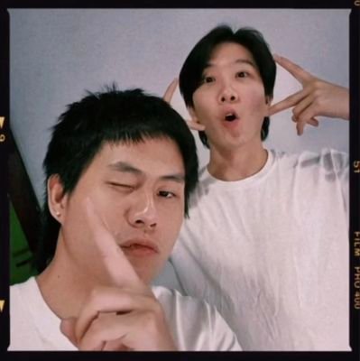 Dada__Melinda's profile picture. WinnySatang🩵🤍 FirstKhaotung🧡🩶
BTS💜💜 EXO🤎🤎