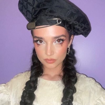 ID1SAGREEM0ST's profile picture. poppy cannot make good music