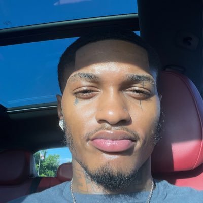 nyreonn's profile picture. 