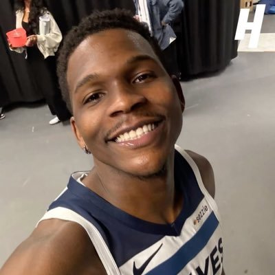 mum6d's profile picture. I don’t xeet|#AntFc🐜 | #LeBronfc👑🐐|#Kobefc🐍🕊️| #RandleFC🐐|@timberwolves🔜💍|@Liverpool🏆|@westernbulldogs🔜🏆#WolvesBack #RavensFlock|#NazReidFC💕