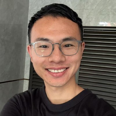 HuChenfengSight's profile picture. 新晋韭菜| 信息整理｜社会观察家 | 加密初级选手| 菜鸟操盘手|Grind for Gains⚒️ | Top 100 Scalper📈 | Gaming Gambler🎰 | Meme Maestro🎨 #Bitcoin  #ETH #苹果人生