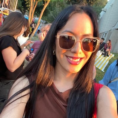 ruthalmada_'s profile picture. Shine, dream, smile✨