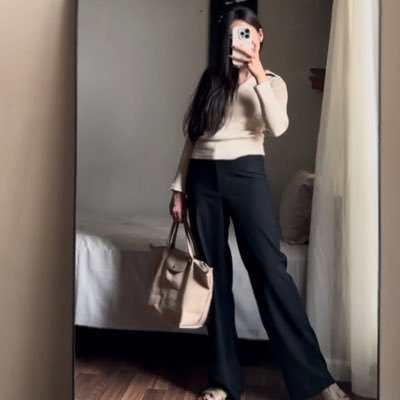 Jenni4545's profile picture. 