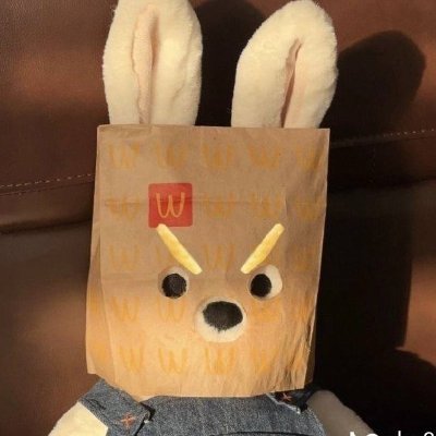 usernotfound_d_'s profile picture. 人生の最高の時期には、ロマンチックであることを忘れずに