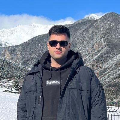 AlejoRolls_'s profile picture. Hablo inglés aquí,no only private elite here!! l will mainly talk about crypto market price action analysis etc.ONLY FOR A FEW PEOPLE main account @AlejoRolls