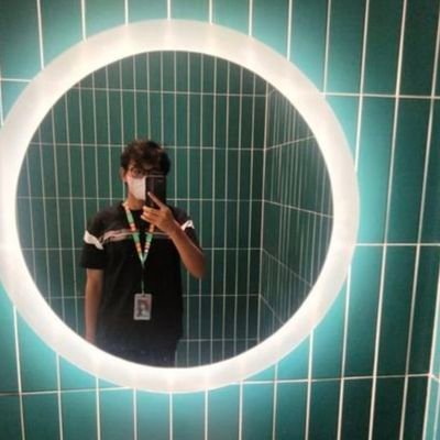 DrestaJ's profile picture. N,T,💖💖| #HALAMADRID | klo gak jeketian yaa efootball | Only intan 🤣😊👍

''you know my name 
not my story''