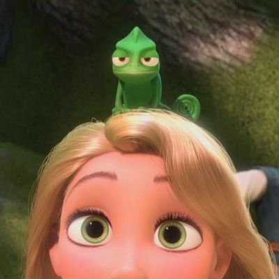 shr4ya__'s profile picture. a disney and kpop fangirlie!!💌