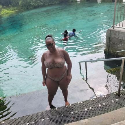 HannahLaur36558's profile picture. 