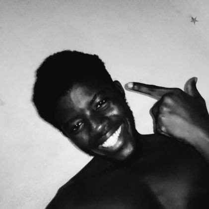 thekelish's profile picture. Writer & Baller.