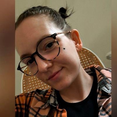 DelavalClara's profile picture. {L}GBT ✨