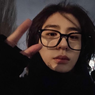 dashlyrene's profile picture. she/her | for bnd, zb1 & ahof