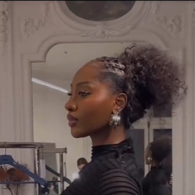godwinxcxx's profile picture. +TEMS|~|BEYONCE|~|OLIVIA RODRIGO|~|LANA DEL REY|~|DUA LIPA|~|SUMMERWALKER|~|TYLA|~|TATE MCRAE|~|ARIANA GRANDE|~|DRAKE|~|CARDI B|~| DOJA CAT|~|BRENT FAIYAZ|~RAYE