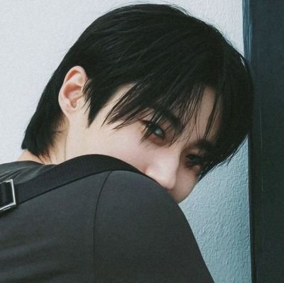 minteamatcha's profile picture. living for every WooHye moment💙💛