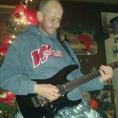watso21007's profile picture. 2 time cancer vet guitars player