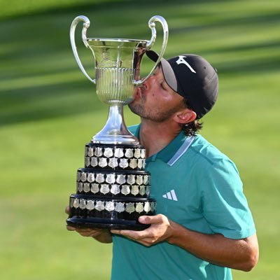 PengeMarco's profile picture. 🏆🏆🏆 DP World Tour Winner 🏴󠁧󠁢󠁥󠁮󠁧󠁿🇮🇹 @MizunoGolfeu @wasserman @adidas @Titlest - All Enquiries Contact rjarvis@teamwass.com