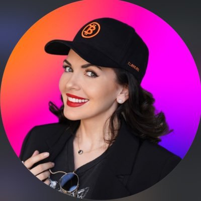 mariaandersen55's profile picture. 💰Investor in Moments 📲Social Media Expert & 🕊️Brand Builder Building the future with Crypto & Al Crypto enthusiast 🪙 | innovation in the crypto space💻🤑💵