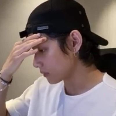 bluedreams_7's profile picture. future gonna be okay ♡•ot7• kdrama        

               bae @ProthomaG44362