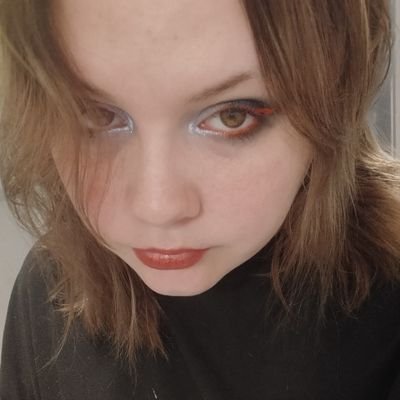 mylivai's profile picture. 25 yo, SNK (ERURI), Naruto, DB, HxH. Currently on a Gohan obsession...
🏳️🌈 / 🇨🇵 also I have BPD, be nice please 🥺