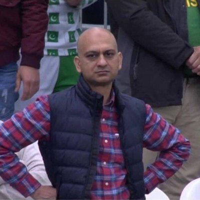 ObrolanBolaID's profile picture. Bercita-cita jadi pengamat sepakbola yang suka kritik sana-sini 👌 Semua tentang bola kita bahas disini, follow kalo lo suka bola 👊