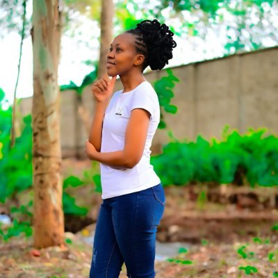 Asswetooo's profile picture. This is my official account, an Arsenal fan 💪💪💪❤️❤️❤️, a professional nurse. DM for business