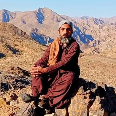 NawazHayat1's profile picture. یہ وقت بھی گزر جائیگا.
لاالہ الا اللہ محمد رسول اللہ ۔
باوہ جان نے است آن دروفن۔