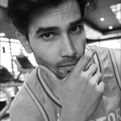 kiran78979's profile picture. gym 🥂 yoga instructor