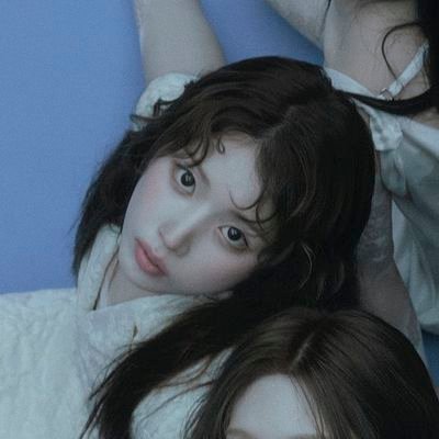 YellowCircleq's profile picture. ┆#조유리  ⊹ ࣪ ˖ 13 ⸝⸝