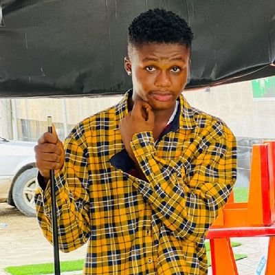 chi_boykiszy's profile picture. Lawyer, Novice trader, football enthusiasts,  Chelsea FC💙