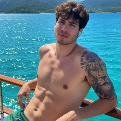 chaandinho's profile picture. 