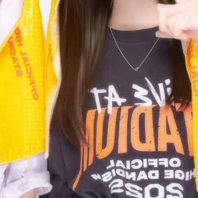 kr_hgdn18's profile picture. 08(17) ┊ ︎Official髭男dism ┊︎ Stand By You・BROTHERS W会員 ┊︎ NELKE ┊︎ SEKAI NO OWARI ┊︎ ヨルシカ ┊︎  あいみょん