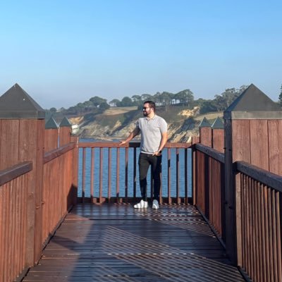 alvarovillag_'s profile picture. What we do in life echoes in eternity.