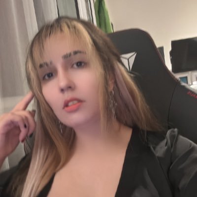 Alastraea's profile picture. Administrative Operations Lead @KarmineCorp #KCWIN | prev. astralis, excel & BIG |#equalesports council & mentor | she/her 🏳️‍🌈