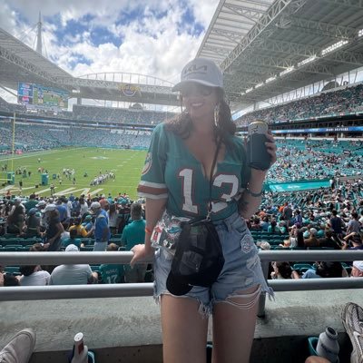 Doll_Phan72's profile picture. 🐬Host of Doll’s Diaries- Quad enthusiast