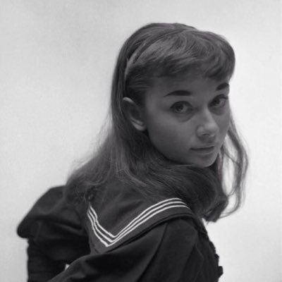 crazzydiam0nd's profile picture. SHEEE HERRR