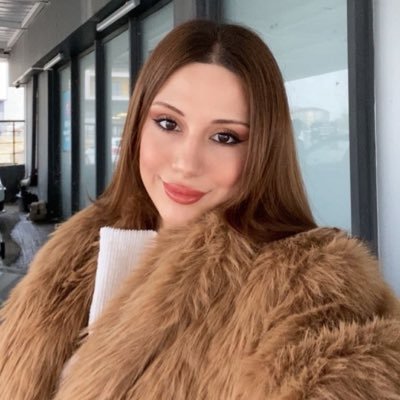 saglikliyazar's profile picture. Sağlıkçı/Yazar