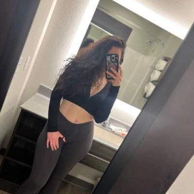 marryrose999's profile picture. 