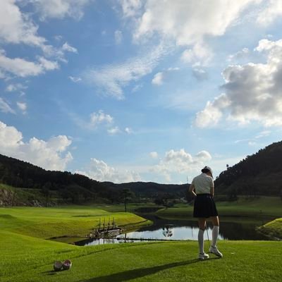 gwonohun557469's profile picture. 3n중/167/51/D컵 
4n초/173/74/부부 입니다
#골프부부  #백돌이 #백순이
음주O 흡연X 초보O 건오O
깔끔O 매너O 배려O 스타일O 경기북부 초보부부